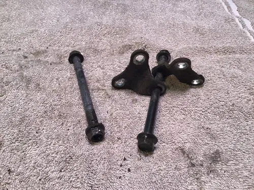 2002 Yamaha WR250F Motor mounts