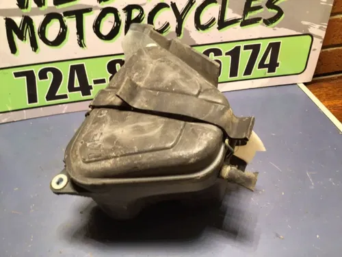 1988 - 2000 HONDA XR100R XR80R AIR BOX Lid Cover Housing xr100