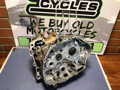 2006 HONDA CRF150F LEFT RIGHT ENGINE CRANKCASE 11200-KPT-A00 Numbers Matching se