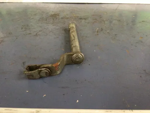 1984 84 Honda XL250R Xl 250 r OEM clutch pivot arm mechanism
