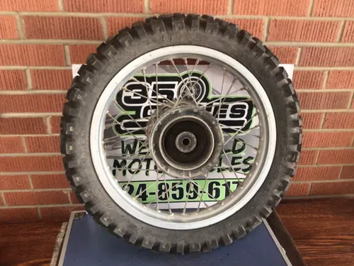 Honda 1984 - 1987 XL250R 84 - 85 XL350R OEM Rear Wheel Assembly  2.15 x 17 Rim
