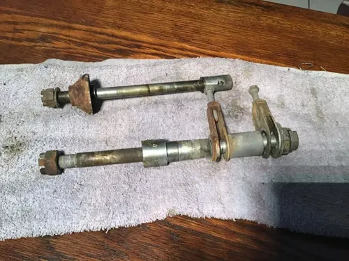 1974-1977 Kawasaki KZ400 KZ 400 Rear and front axles rear axle spacers chain adj