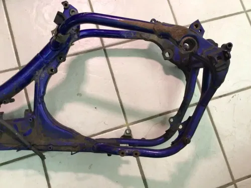 2002 Yamaha YZ250F Frame chassis