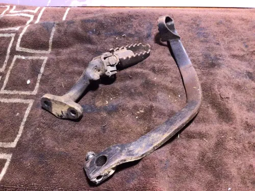 Honda XL250 XL 250 Moto Sport 1976 76 left hand foot peg rear brake pedal