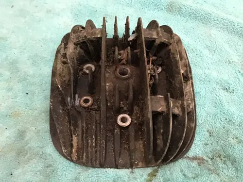 1978 Yamaha DT400 OEM cylinder head