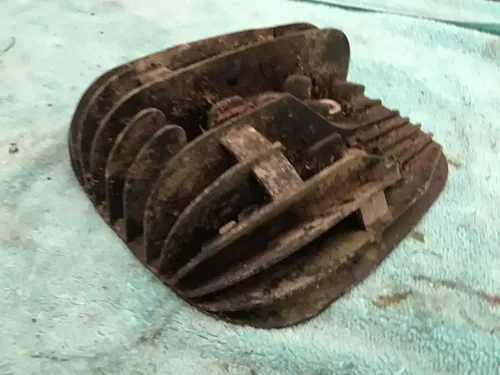 1978 Yamaha DT400 OEM cylinder head