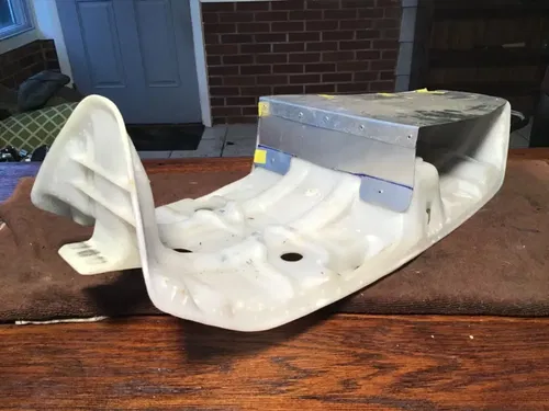 1986 Suzuki GSXR750 GSXR 750 seat pan
