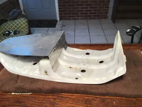 1986 Suzuki GSXR750 GSXR 750 seat pan