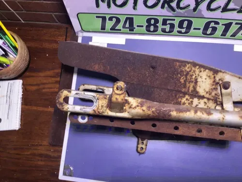 1973 Beta Premier 125 swing arm chain guard chain guide