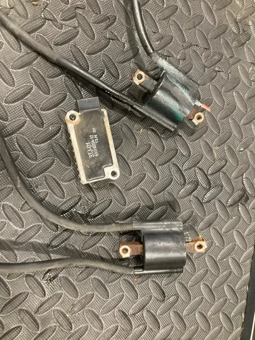 1993 Yamaha XJ600 Seca II Ignition  Coil voltage rectifier