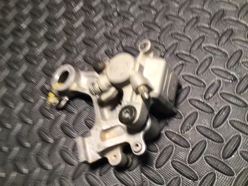 2001 SUZUKI RM125 RM250 OEM NISSIN REAR BACK BRAKE CALIPER 69100-36E40