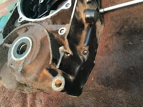 1983 Honda XR200R XR200 left crankcase LH crank case
