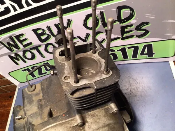 1986 Honda XR80r Xr80 Engine Bottom End Block Crankcase 1986 Honda XR80r Xr80 Engine Bottom End Block Crankcase