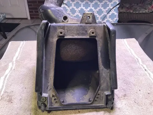 2001 Yamaha YZ250F air box airbox