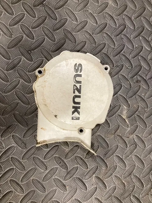 02-23 SUZUKI RM 85 RM 85L OEM STATOR COVER MAGNETO COVER 11351-03B00