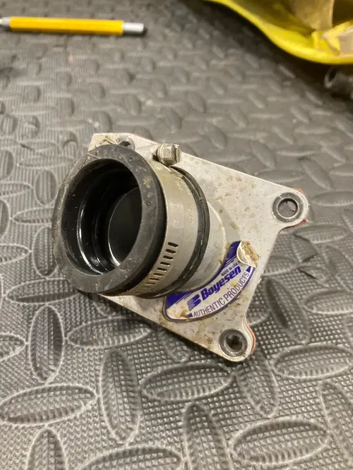 02-23 SUZUKI RM 85 RM 85L boyesen REED CAGE & INTAKE MANIFOLD GOOD 13150-02B51