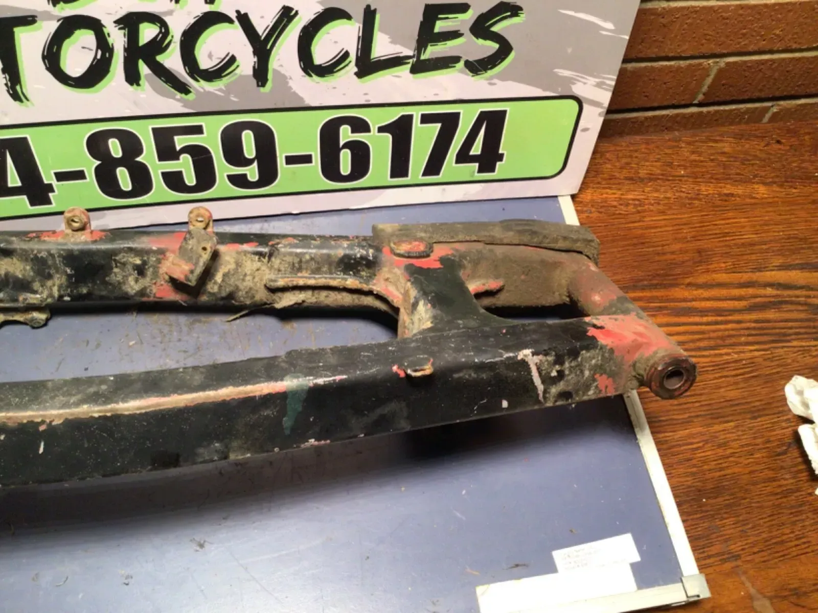 2004 HONDA CRF80 REAR SWING ARM CHAIN GUARD SWINGARM CRF 80 XR XR80 100