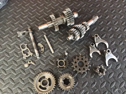 1990 Kawasaki KX250 OEM Transmission Shaft Input Output Gears Gearbox Tranny