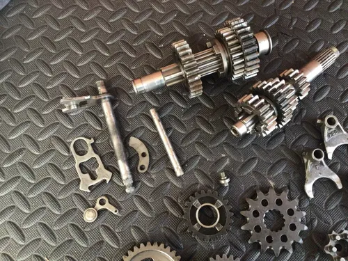 1990 Kawasaki KX250 OEM Transmission Shaft Input Output Gears Gearbox Tranny