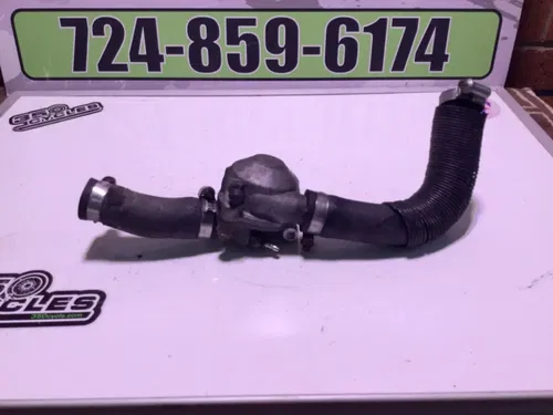 1984 Honda Vf700 Oem Thermo Unit 37750-PC1-004 thermostats housing body lines