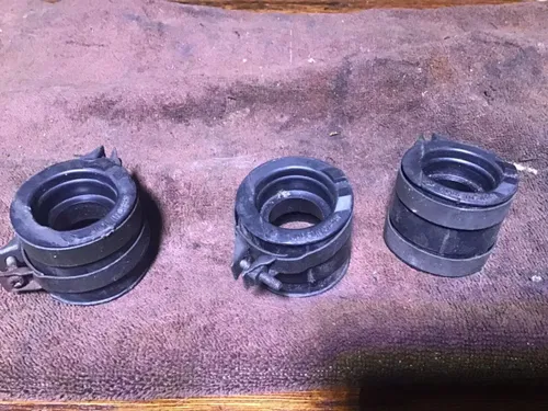 1974 - 1977  Suzuki GT 380 GT380 intake boots  manifolds