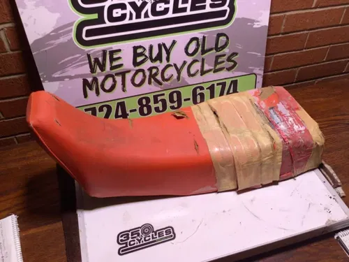 1994 Honda XR200R Seat Saddle Pan Foam Cover XR xr 200 R rough