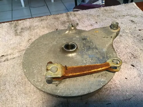 1975 Suzuki GT250 rear brake drum rear brakes