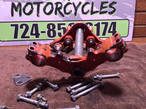 73 74 75 HONDA XL175 XL 175 TRIPLE TREE STEERING STEM 53200-362-000B