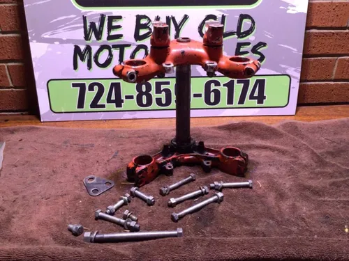 73 74 75 HONDA XL175 XL 175 TRIPLE TREE STEERING STEM 53200-362-000B