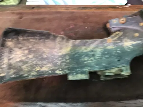 1983 Honda XR200 inner fender mud guard