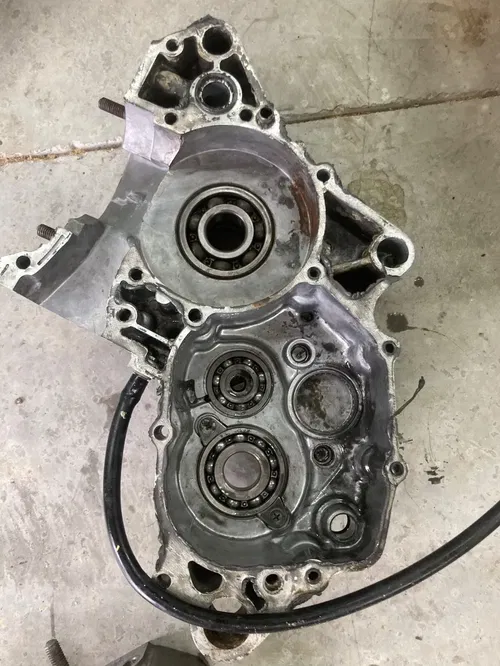 1997 KAWASAKI KX 125 LEFT ENGINE CASE (A) 98 KX125 94 - 98
