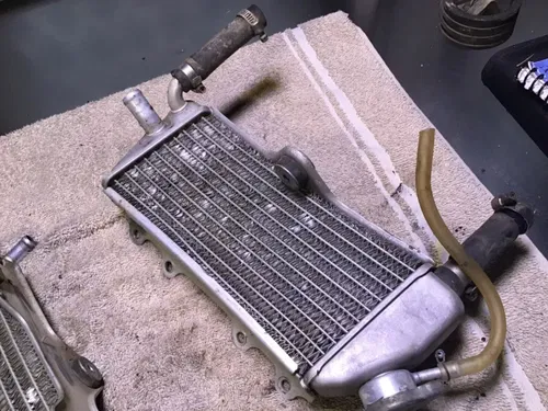 2001 Yamaha YZ250F rad radiators
