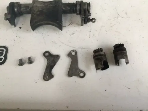 95 KTM 250 EXC KTM 250EXC OEM CYLINDER VALVES EXHAUST POWER VALVES 54637020400