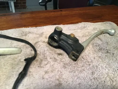 1977 Kawasaki KZ400 KZ 400 OEM front brake lever perch clutch lever perch lever
