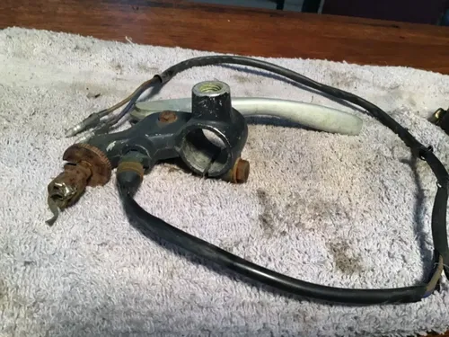 1977 Kawasaki KZ400 KZ 400 OEM front brake lever perch clutch lever perch lever