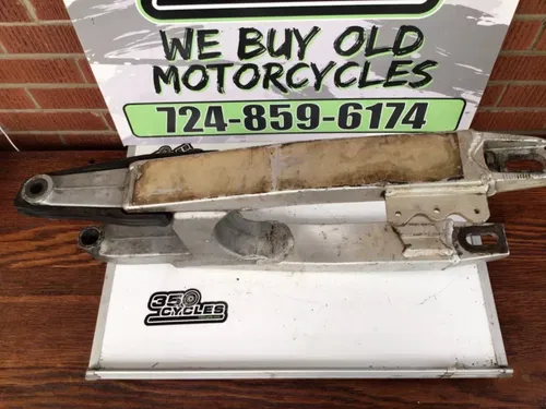1992 - 1995 Suzuki RM125 RM 125 RM250 250 Rear Swingarm Swing Arm Frame Mount
