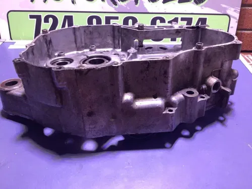 2004 Suzuki Quadsport Z400 Ltz400 2x4 Right Crankcase Crank Cases Block