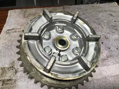 1975 Suzuki GT250 rear sprocket hub rear wheel hub
