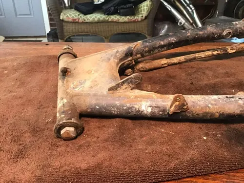 1974 Yamaha DT250 swingarm swing arm bolt brake travel arm