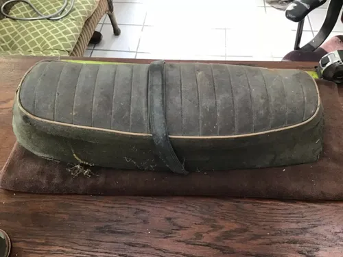 1965 Honda 160 CB160 CL160  Super Sport seat saddle