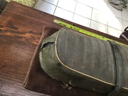 1965 Honda 160 CB160 CL160  Super Sport seat saddle