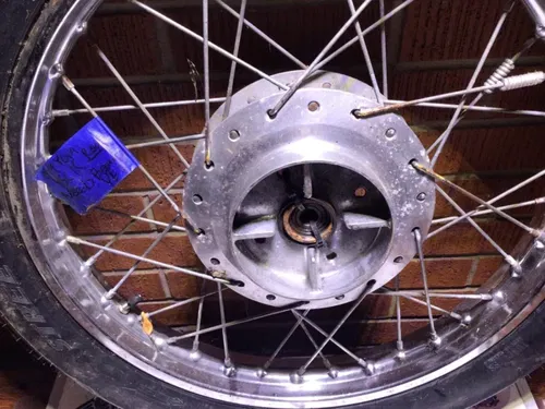 1969 yamaha ysc1 /c rear wheel