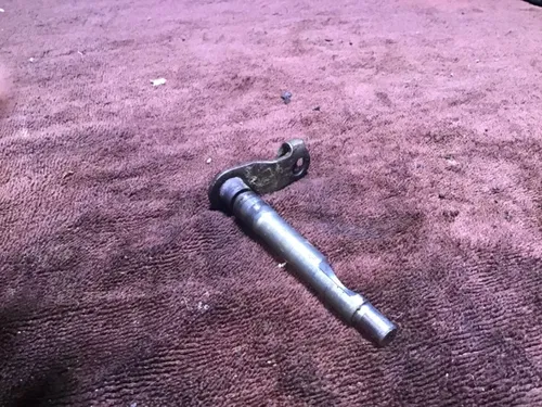 1998 Yamaha YZ400F Clutch Arm shaft