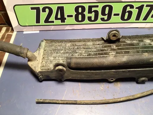 87 88 89 KAWASAKI KX 125 OEM FACTORY RADIATOR NICE NO LEAKS 39061-1120
