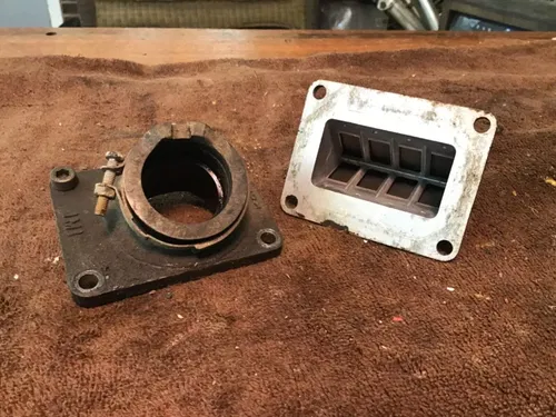 1978 Yamaha DT250 reeds intake manifold rubber intake