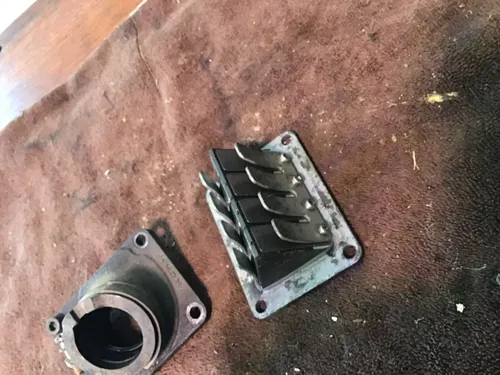 1978 Yamaha DT250 reeds intake manifold rubber intake
