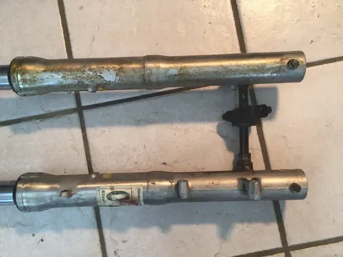 1987 Honda XL600 R OEM Showa Front Forks Right Left Suspension Dampers triple