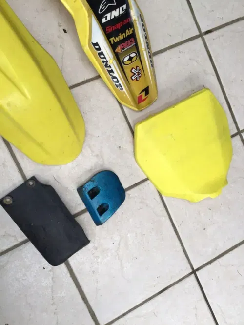 2005 SUZUKI RMZ450 Plastics Shrouds Number Plates Fenders Side RM-Z 450 05-07