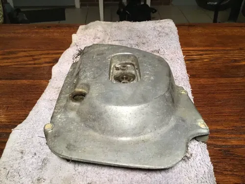 1974-1977 Kawasaki KZ400 KZ 400 Front sprocket cover guard clutch worm gear