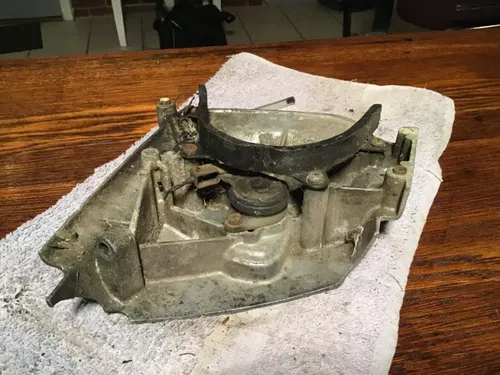 1974-1977 Kawasaki KZ400 KZ 400 Front sprocket cover guard clutch worm gear